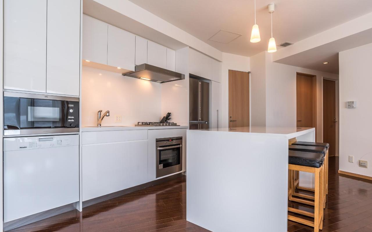 Snow Crystal Apartment Кучан Екстериор снимка