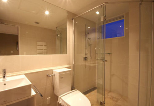Snow Crystal Apartment Кучан Екстериор снимка